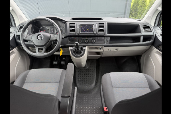 Volkswagen Transporter 2.0 TDI 150 PK / L2H1 / DUBBELE CABINE / TREKHAAK / 1e EIG. / AIRCO / CRUISE / ISOFIX / NAVI