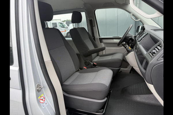 Volkswagen Transporter 2.0 TDI 150 PK / L2H1 / DUBBELE CABINE / TREKHAAK / 1e EIG. / AIRCO / CRUISE / ISOFIX / NAVI