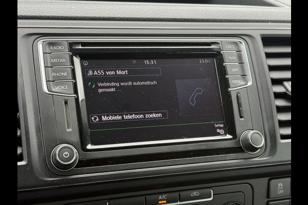 Volkswagen Transporter 2.0 TDI 150 PK / L2H1 / DUBBELE CABINE / TREKHAAK / 1e EIG. / AIRCO / CRUISE / ISOFIX / NAVI