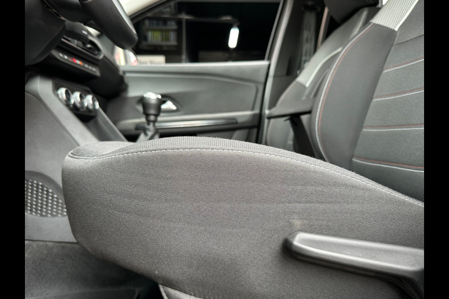 Dacia Jogger 1.0 TCe 110 Expression 7 Pers Navi Camera Carplay PDC