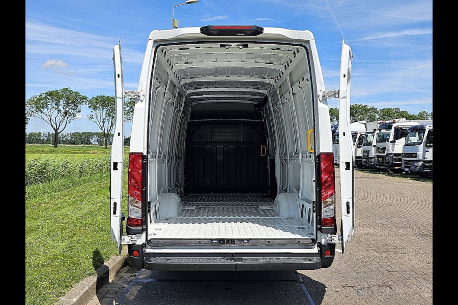 Iveco Daily 35S18HV 3.0 L4H2 3.0 Automaat 3zits Airco HI-Connect LED Adaptive Cruise Control