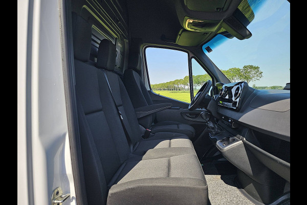 Mercedes-Benz Sprinter 317 1.9 CDI L3H2 RWD Mbux10 Euro6 Airco 170Pk Camera BPM-Vrij 3-Zits!