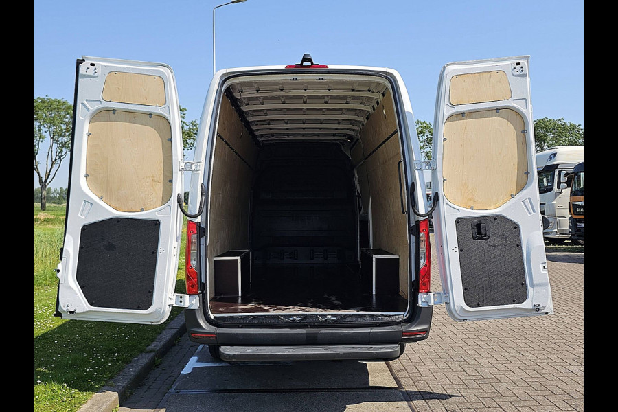 Mercedes-Benz Sprinter 317 1.9 CDI L3H2 RWD Mbux10 Euro6 Airco 170Pk Camera BPM-Vrij 3-Zits!