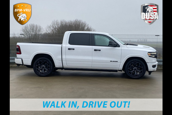Dodge Ram 1500 | Limited | 5.7L HEMI | 4X4 Night Edition | Panoramadak  | Luchtvering | BPM VRIJ Getoonde accessoires zijn verkrijgbaar tegen meerprijs