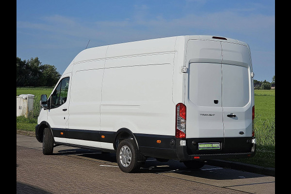 Ford Transit 350 2.0 TDCI L4H3 Trend 131pk | Camera | Navi | Verlengde Fabrieksgarantie | Parkeersensoren | 3zits | 256° deuren