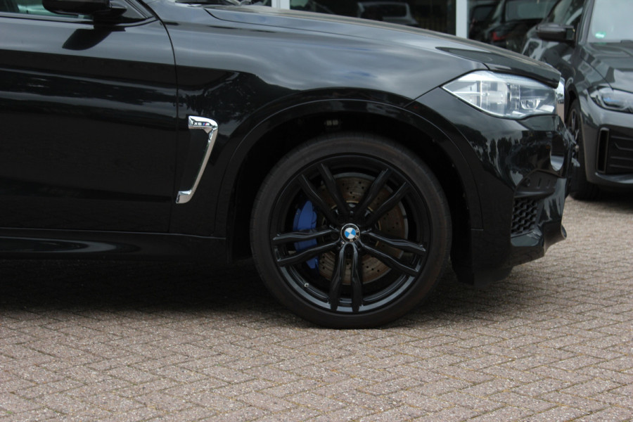 BMW X6 M / NL Auto! / Full option! / Trekhaak / Schuifdak / 360Camera / Carbon intr. / B&O / Softclose / Leder / 21'' / Standkachel / Entertainment System / Luchtvering / Stoelventilatie