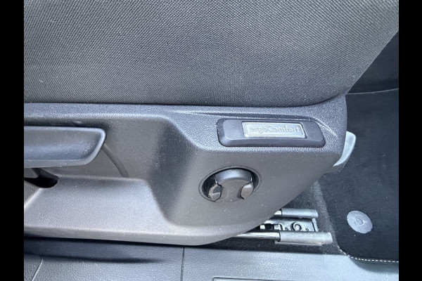 Volkswagen Caddy Cargo 2.0 TDI 123PK Automaat 1st Edition Euro6 CarPlay/cruise control/trekhaak