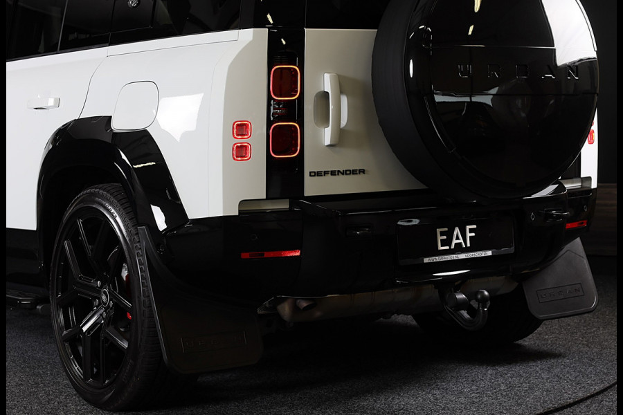 Land Rover Defender 110 2.0 P300e 110 X-Sport SE / Head Up / Koelbox / Memory / Meridian / 360 Camera / Open Pano / 23 Inch