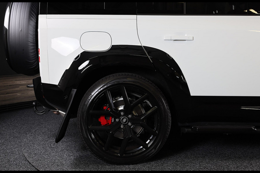 Land Rover Defender 110 2.0 P300e 110 X-Sport SE / Head Up / Koelbox / Memory / Meridian / 360 Camera / Open Pano / 23 Inch