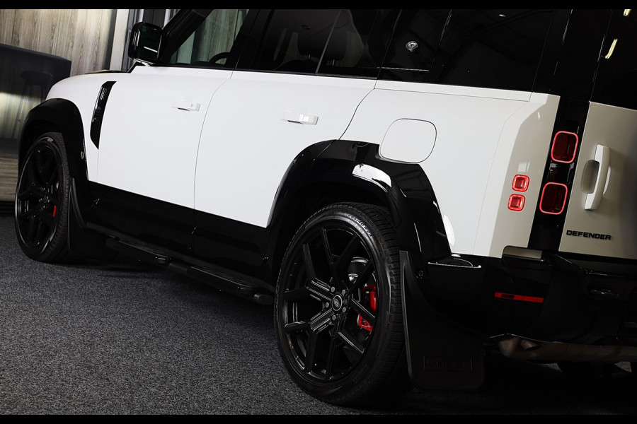 Land Rover Defender 110 2.0 P300e 110 X-Sport SE / Head Up / Koelbox / Memory / Meridian / 360 Camera / Open Pano / 23 Inch
