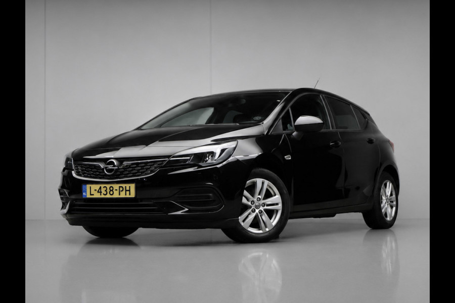 Opel Astra 1.2 Edition Sport (APPLE CARPLAY,NAVI,PDC,CRUISE,GETINT,SPORTSTOELEN,LM VELGEN,NETTE STAAT)