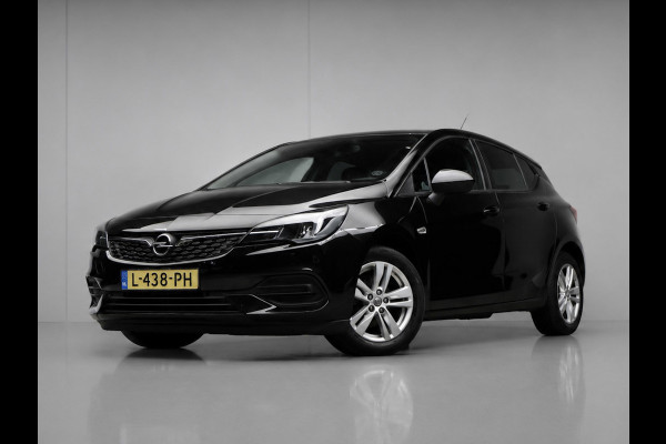 Opel Astra 1.2 Edition Sport (APPLE CARPLAY,NAVI,PDC,CRUISE,GETINT,SPORTSTOELEN,LM VELGEN,NETTE STAAT)