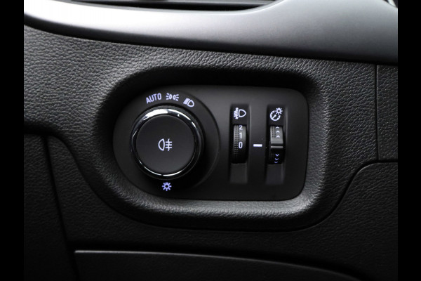 Opel Astra 1.2 Edition Sport (APPLE CARPLAY,NAVI,PDC,CRUISE,GETINT,SPORTSTOELEN,LM VELGEN,NETTE STAAT)