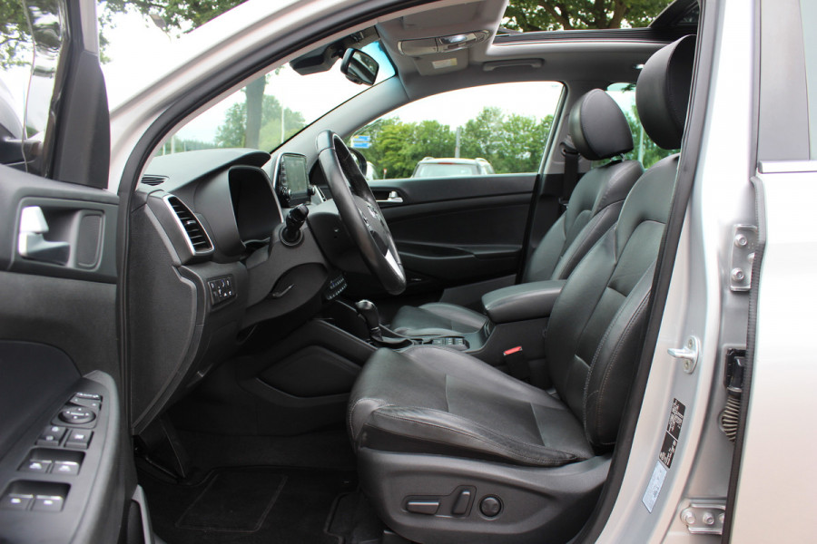 Hyundai Tucson 1.6 T-GDI Premium / Full option! / Panoramadak / 360Camera / Leder / Keyless / 19'' / CarPlay / Stoelventilatie+Verwarming / Stuurverwarmd / Dodehoek / DAB / ACC