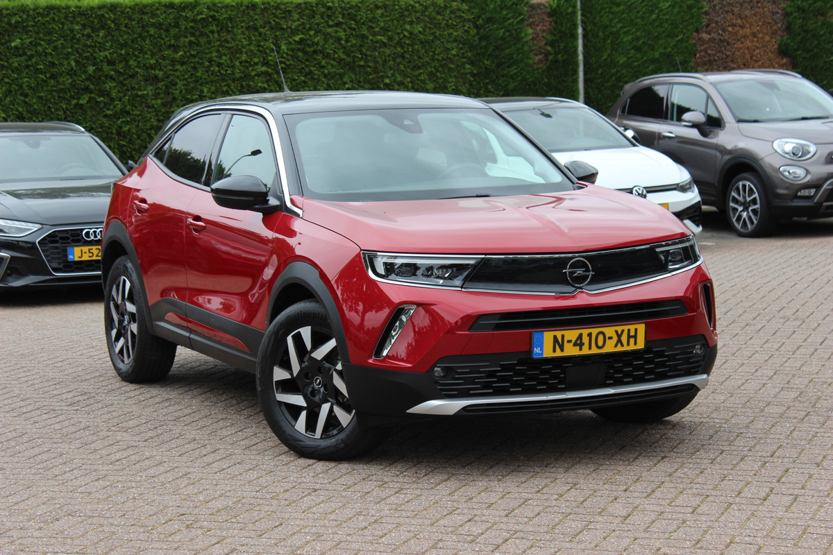 Opel Mokka-e Elegance 50-kWh / SoH 93,3% / Camera / Leder / CarPlay / Leder / Keyless / 17'' / DAB / Stuur+Stoelverwarming / Cruise Control