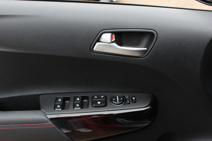 Kia Picanto 1.0 DPi GT-Line / NL Auto! / 1e Eign. / Camera / CarPlay / Keyless / Leder / 15'' / DAB / Cruise Control