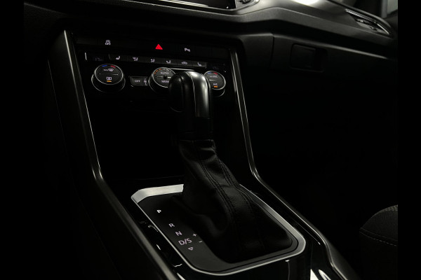 Volkswagen T-Roc 1.5 TSI Automaat | Carplay | ACC | LED