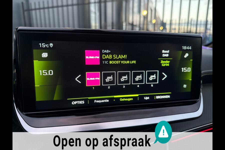 Peugeot 208 1.2 PureTech GT-Line CARPLAY PANO COCKPIT CAMERA AUTOMAAT