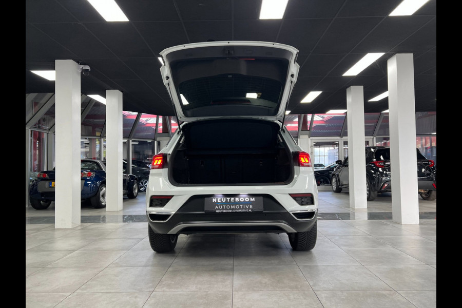 Volkswagen T-Roc 1.0 TSI Stoelver. | Navi | Carplay