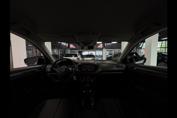 Volkswagen T-Roc 1.0 TSI Stoelver. | Navi | Carplay