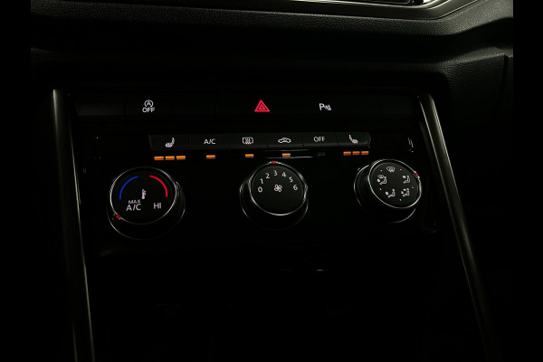 Volkswagen T-Roc 1.0 TSI Stoelver. | Navi | Carplay