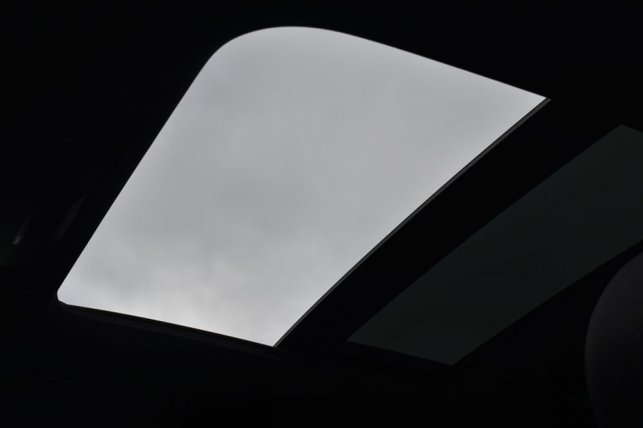 Mercedes-Benz GLC 300de 4MATIC AMG Pano HUD 360C Massage Trekhaak