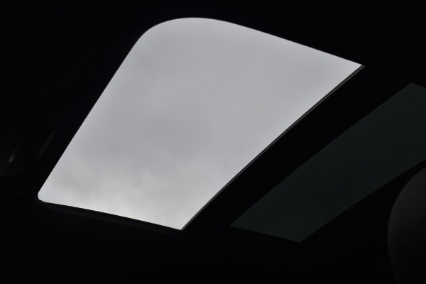 Mercedes-Benz GLC 300de 4MATIC AMG Pano HUD 360C Massage Trekhaak