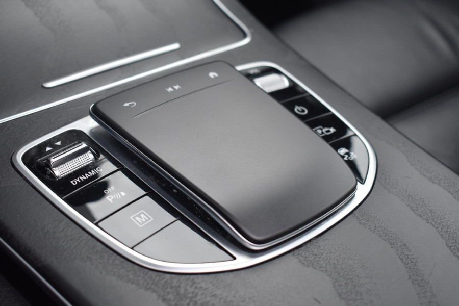 Mercedes-Benz GLC 300de 4MATIC AMG Pano HUD 360C Massage Trekhaak