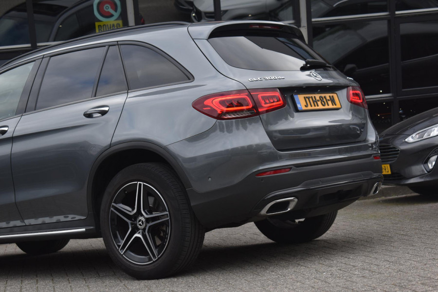 Mercedes-Benz GLC 300de 4MATIC AMG Pano HUD 360C Massage Trekhaak