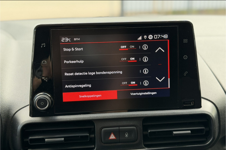 Citroën Berlingo 1.2 PureTech Club | Navi | Airco | PDC | D-riem gedaan bij 120.000km