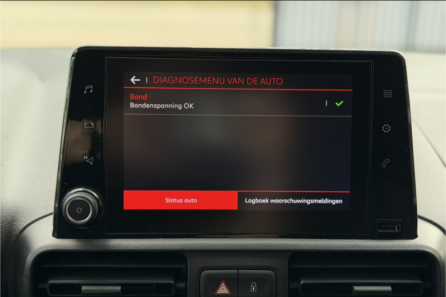 Citroën Berlingo 1.2 PureTech Club | Navi | Airco | PDC | D-riem gedaan bij 120.000km