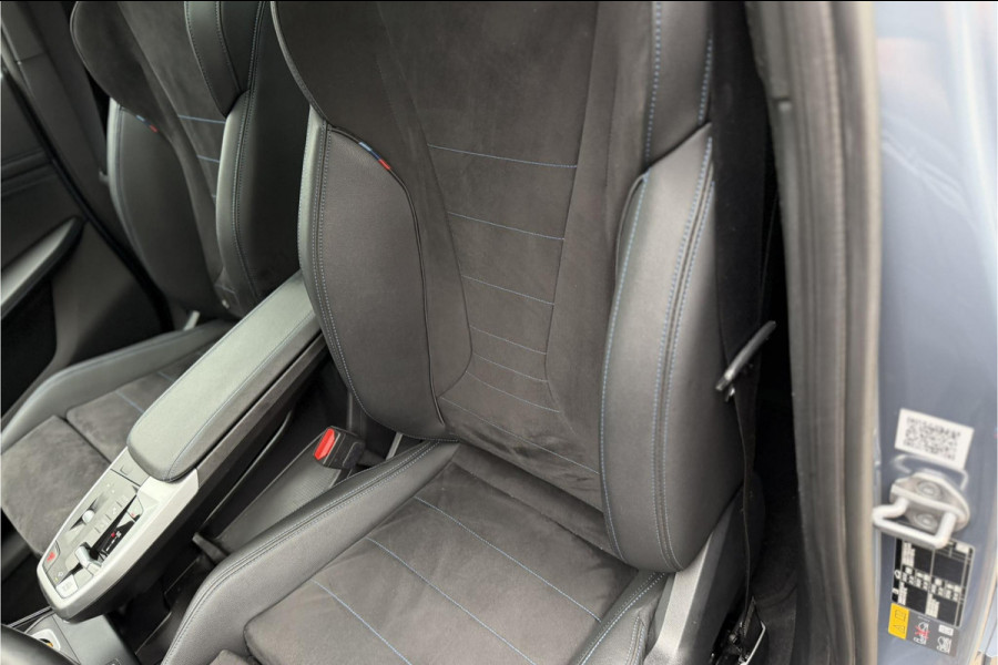 BMW X1 xDrive30e M-Sport 326 PK | Full Option | Panodak | Trekhaak | H/K | Massage | Head-Up