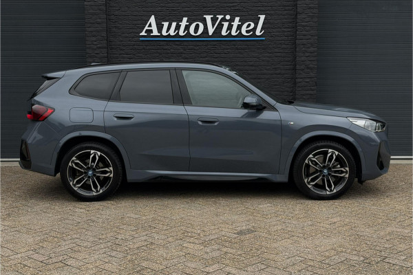 BMW X1 xDrive30e M-Sport 326 PK | Full Option | Panodak | Trekhaak | H/K | Massage | Head-Up