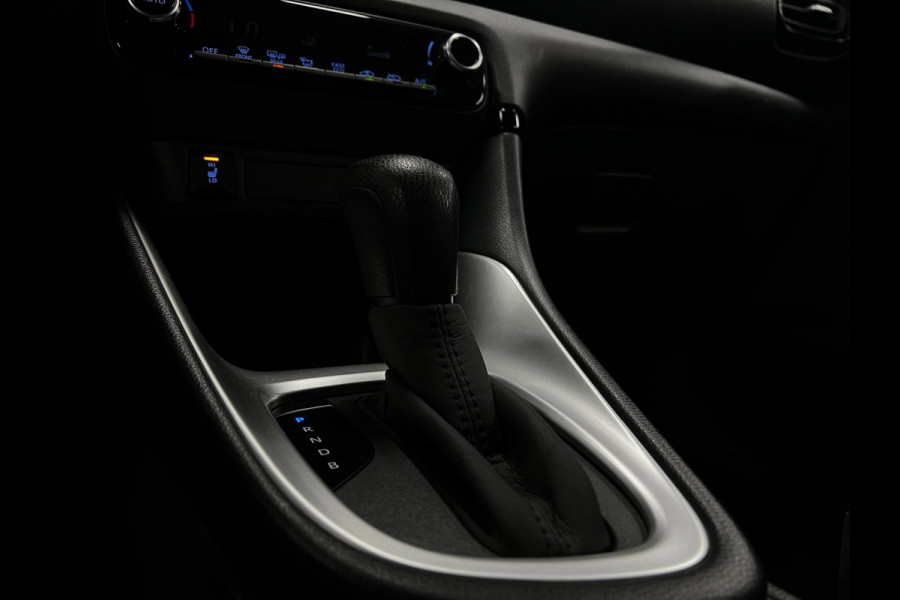 Toyota Yaris 1.5 Hybrid Dynamic | Carplay | Cruise | Camera