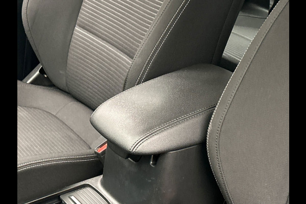 Ford FOCUS Wagon 1.0 EcoBoost Business | Navigatie | Camera | Cruise/Control | Lane Assist |PDC | Climate/Control |