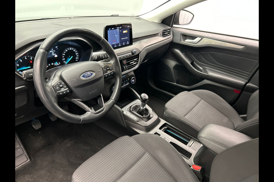 Ford FOCUS Wagon 1.0 EcoBoost Business | Navigatie | Camera | Cruise/Control | Lane Assist |PDC | Climate/Control |