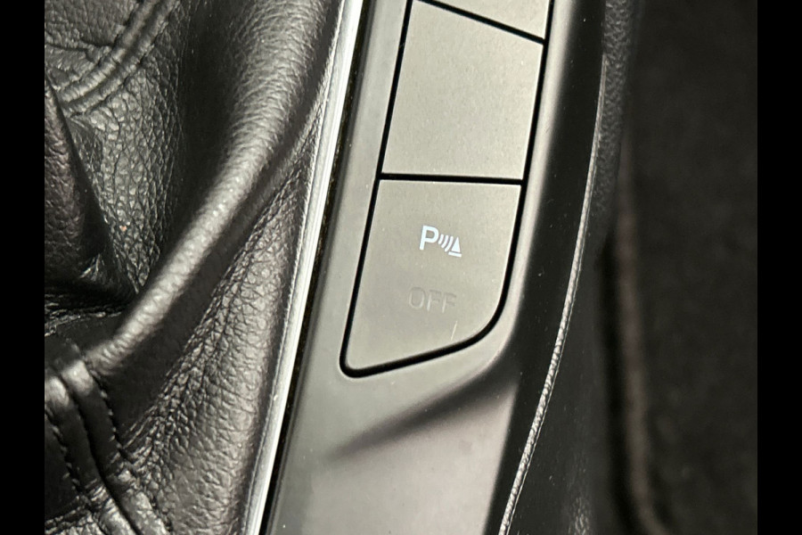 Ford FOCUS Wagon 1.0 EcoBoost Business | Navigatie | Camera | Cruise/Control | Lane Assist |PDC | Climate/Control |