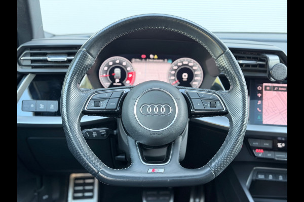 Audi A3 Sportback 35 TFSI S-Line Pano/Matrix/AppleCarPlay