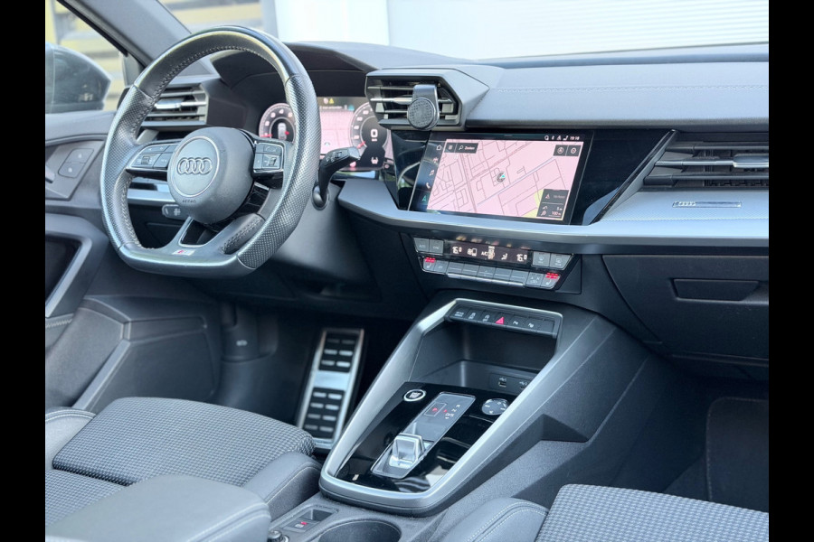 Audi A3 Sportback 35 TFSI S-Line Pano/Matrix/AppleCarPlay