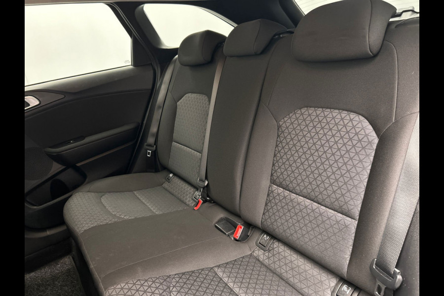 Kia Ceed Sportswagon 1.5 T-GDi Dynamicline | Fabrieksgarantie | Apple/Carplay | Camera | 160PK