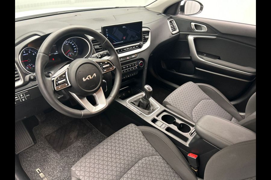 Kia Ceed Sportswagon 1.0 T-GDi Dynamicline | Groot/Navigatie | Apple/Carplay | Camera | 1e Eigenaar