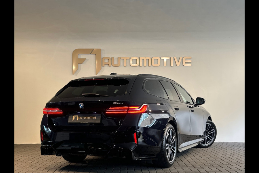 BMW 5 Serie Touring 520i M Sport Pano|HuD|H/K|Memory|Trekhaak