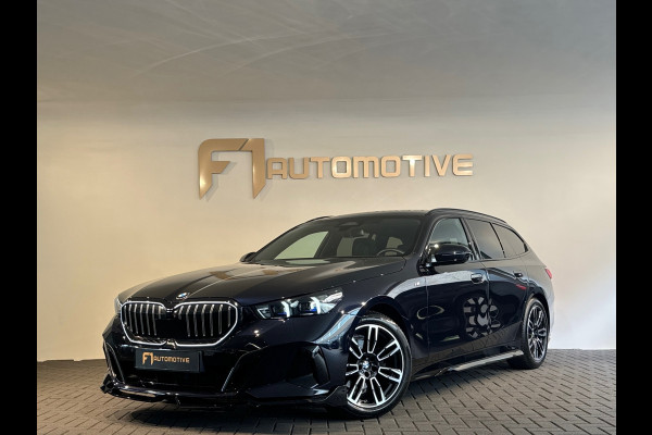 BMW 5 Serie Touring 520i M Sport Pano|HuD|H/K|Memory|Trekhaak