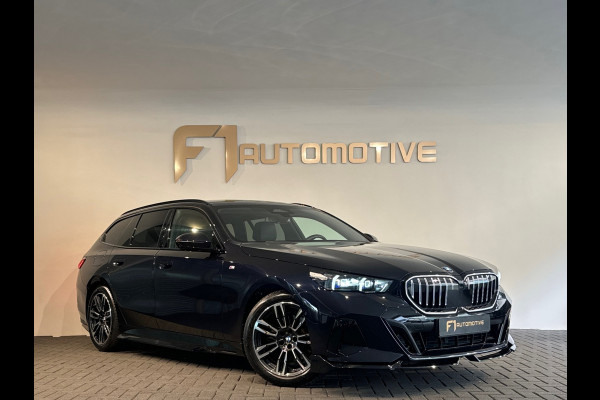 BMW 5 Serie Touring 520i M Sport Pano|HuD|H/K|Memory|Trekhaak