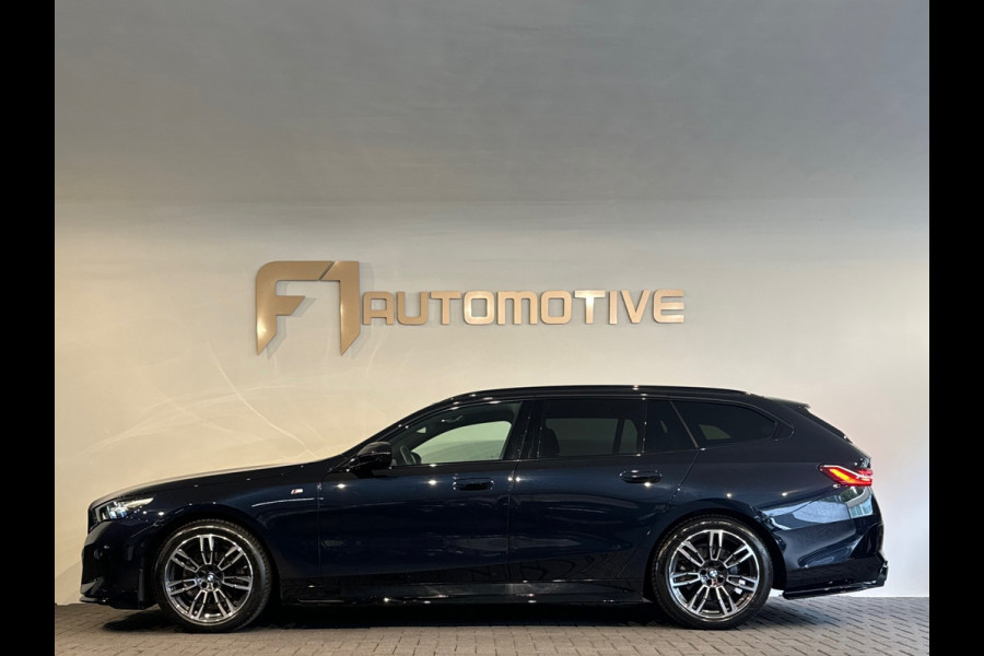BMW 5 Serie Touring 520i M Sport Pano|HuD|H/K|Memory|Trekhaak