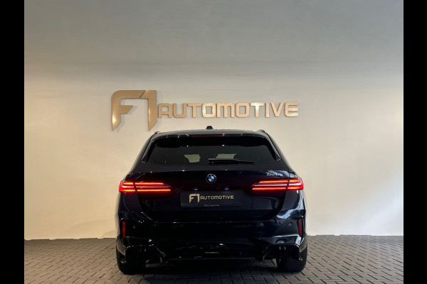 BMW 5 Serie Touring 520i M Sport Pano|HuD|H/K|Memory|Trekhaak