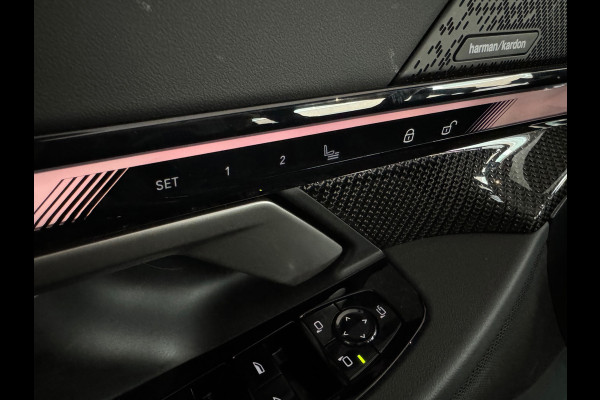 BMW 5 Serie Touring 520i M Sport Pano|HuD|H/K|Memory|Trekhaak