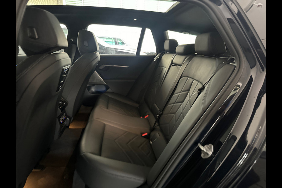 BMW 5 Serie Touring 520i M Sport Pano|HuD|H/K|Memory|Trekhaak