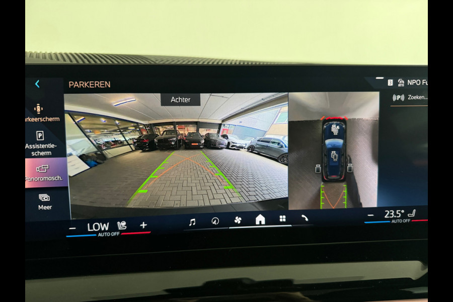 BMW 5 Serie Touring 520i M Sport Pano|HuD|H/K|Memory|Trekhaak