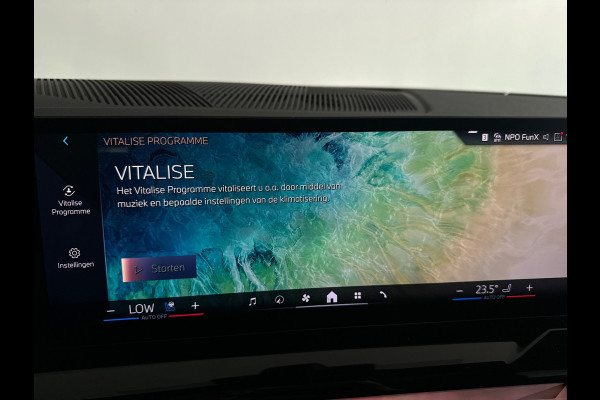 BMW 5 Serie Touring 520i M Sport Pano|HuD|H/K|Memory|Trekhaak
